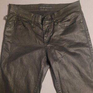 Faux leather skinny jeans